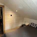 Marrikka, Dom wakacyjny *
